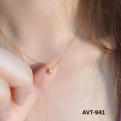 Single Pearl trending Korean Alloy -Necklace (AVT-941)