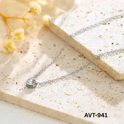 Single Pearl trending Korean Alloy -Necklace (AVT-941)