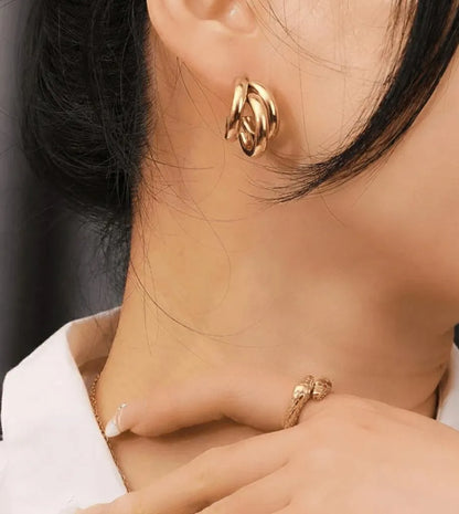 Elegant Three layers Korean Hoop Earrings KGE-906