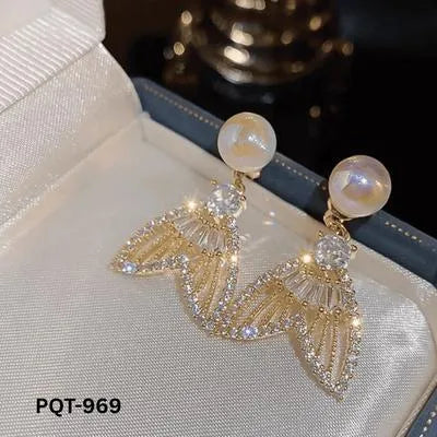 Fish Tail Pearl Zircon Earrings PQT-969