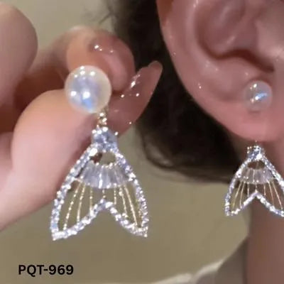 Fish Tail Pearl Zircon Earrings PQT-969