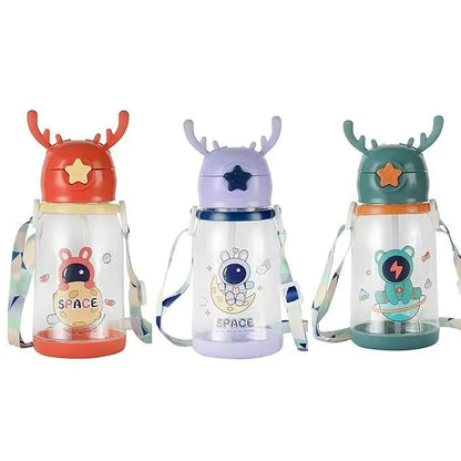 600ML Imported Quality Kids Sipper Bottle with Straw Strap And Stricker Horn Design Plastic Bottle Leakproof Sipper Bottle For Boy Girl Kids