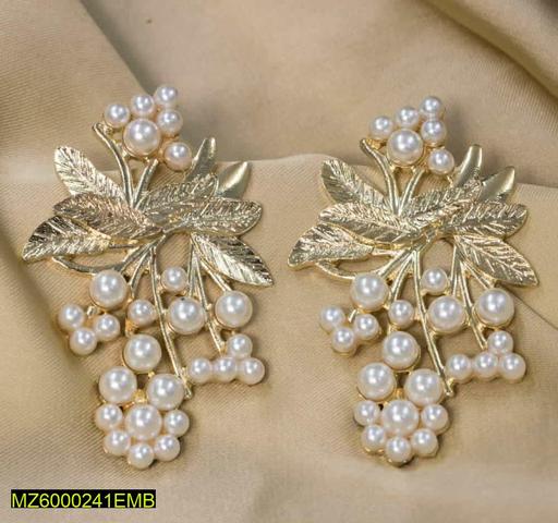 Leaf And Pearls Earrings