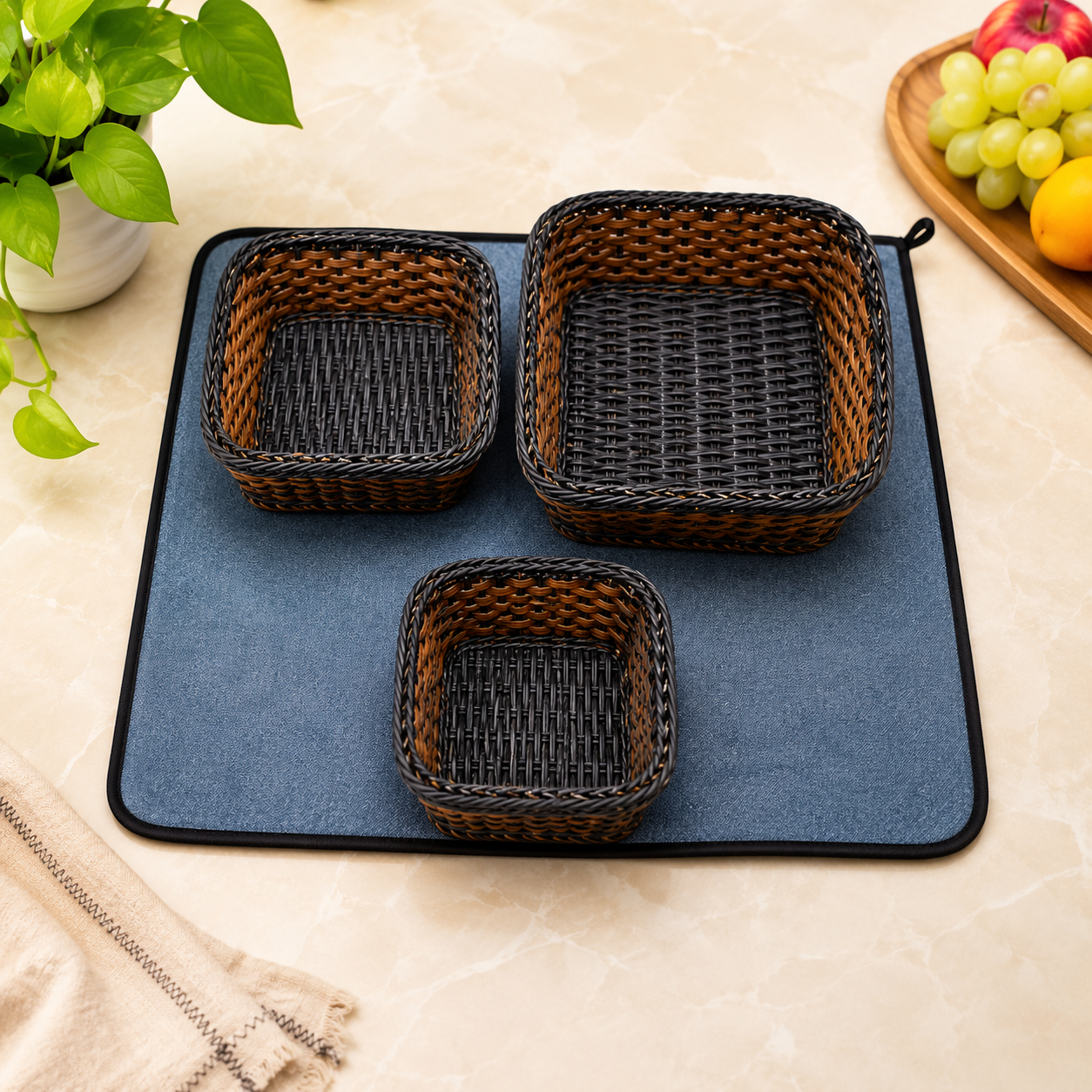 1 pcs(SMALL) NYLONE CANE MATERIAL FOOD SERVING BREAD BASKET / NAAN BASKET